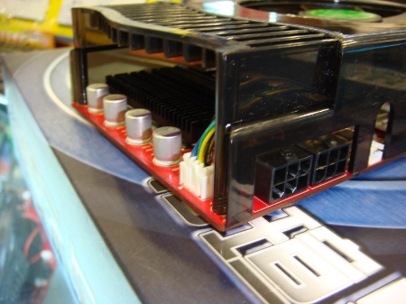 ߶˾ǰ uGTX260+HDMI